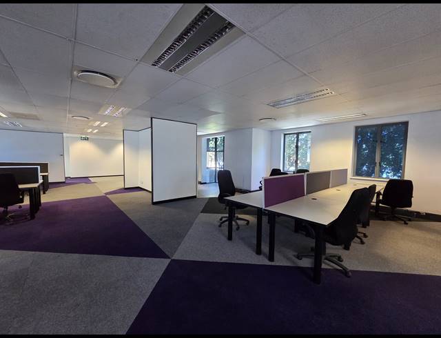 344M² OFFICE TO LET IN SANDTON CENTRAL
